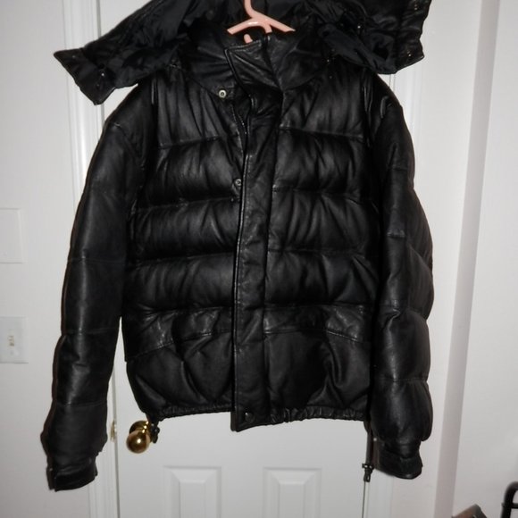 Man's Down Filled Leather Jacket w/Removeable Hood Size Large - P1011